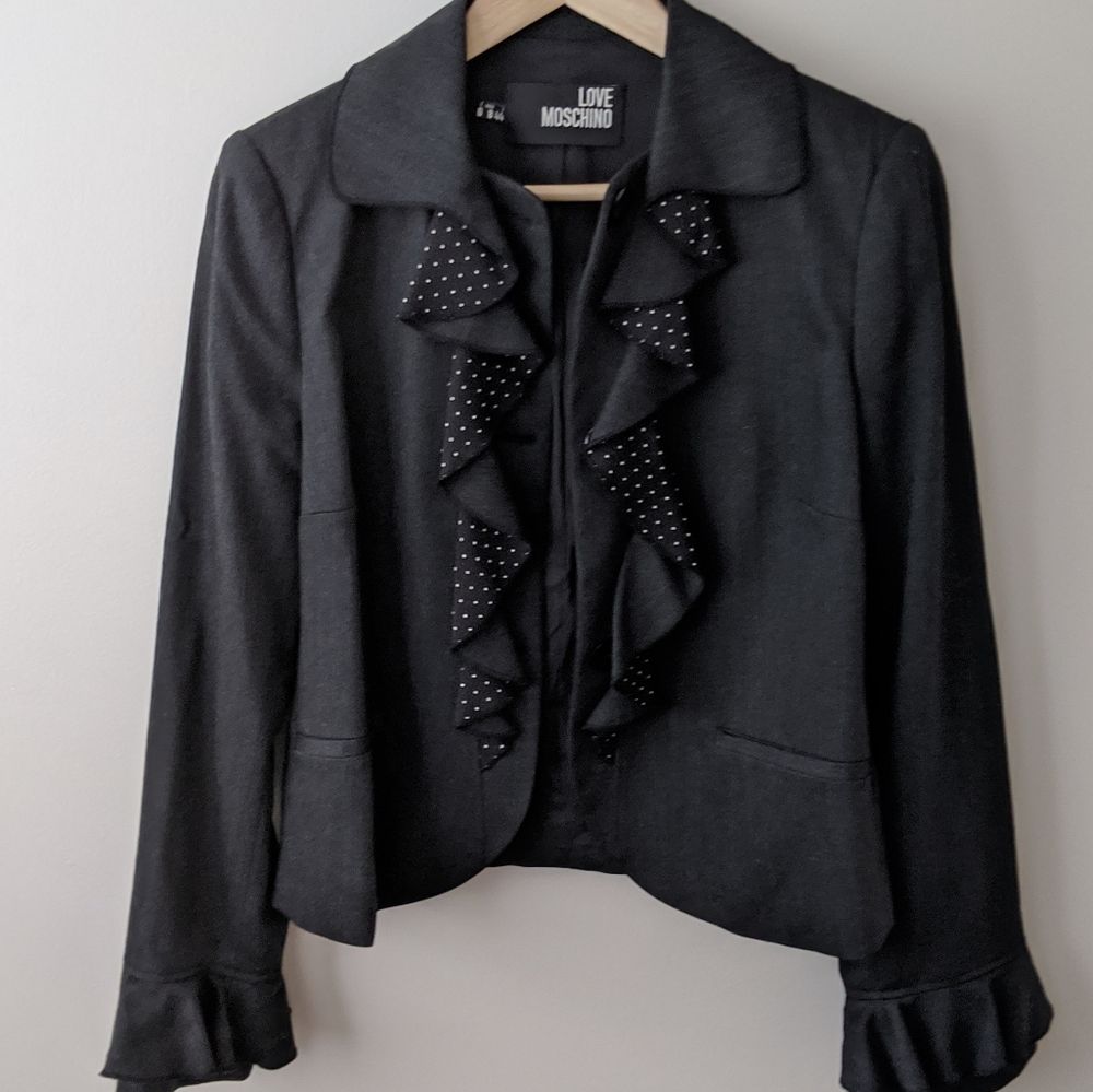 ✨HOST PICK✨ Love Moschino Feminine Ruffle Blazer